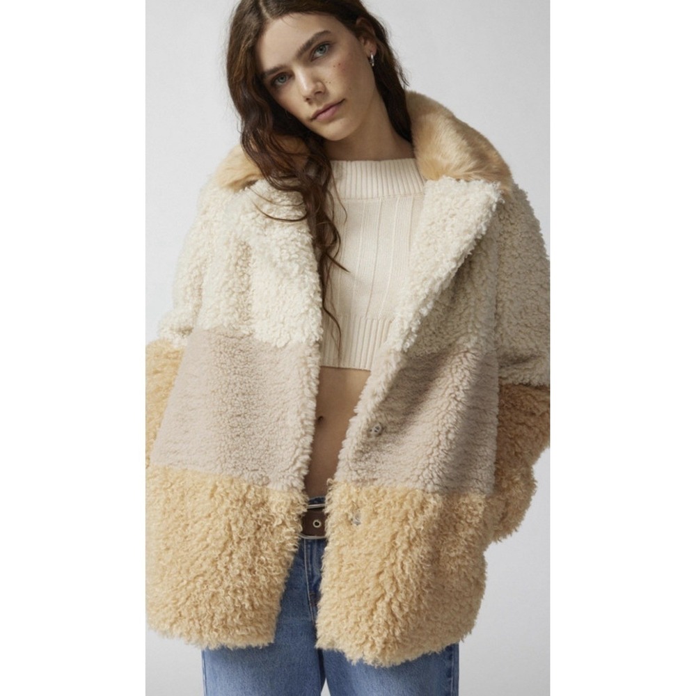 Urban‎ Outfitters Kerry Faux Fur Beige Cream Patchwork Jacket Size XS